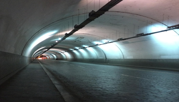 Túneles y autopistas zaragoza Control de alumbrado en túneles